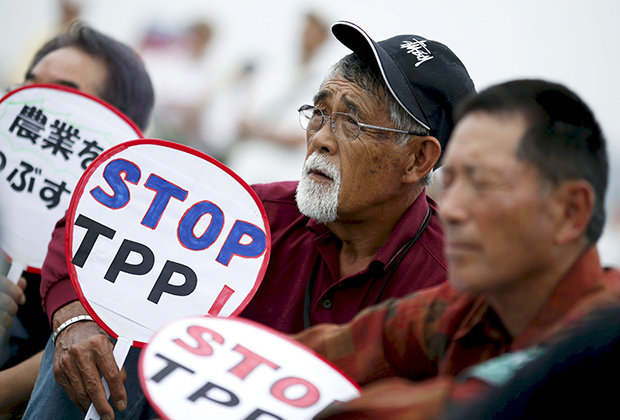 Nông dân Nhật biểu tình chống TPP ngày 13-6-2015 -Reuters